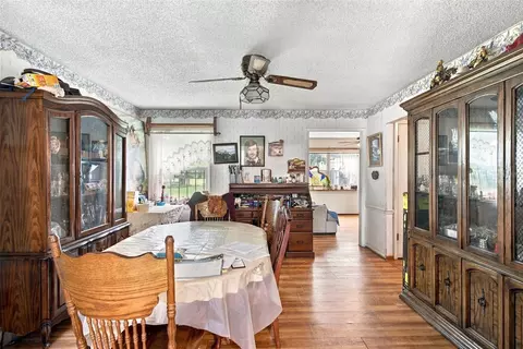 Dining - 2647 Mcintosh Rd, Dover, FL 33527 photo 1 of 2
