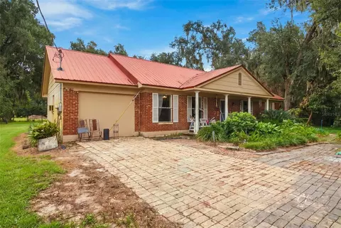 Exterior - 2647 Mcintosh Rd, Dover, FL 33527 photo 8 of 8