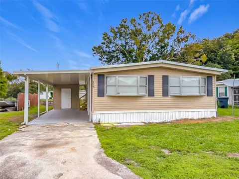 359 1st Ave N, Lake Wales, FL 33859