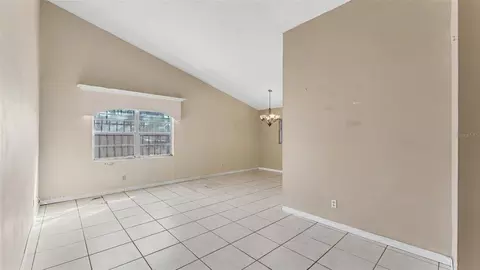 Living - 3108 Elderwood Pl, Seffner, FL 33584 photo 4 of 4