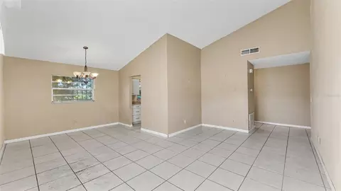 Living - 3108 Elderwood Pl, Seffner, FL 33584 photo 3 of 4