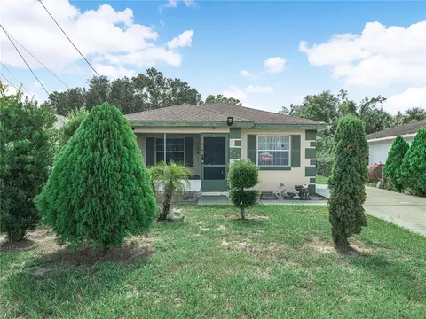 215 Dorsett Ave, Lake Wales, FL 33853