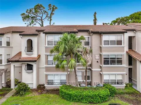 5116 Conroy Rd #23, Orlando, FL 32811