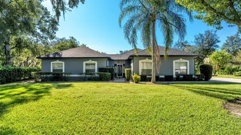 69 Pine Forest Dr, Haines City, FL 33844