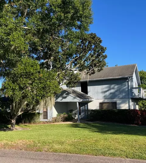 1212 Candlewood Dr, Lakeland, FL 33813