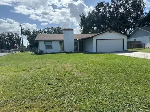 5910 Doe Cir W, Lakeland, FL 33809