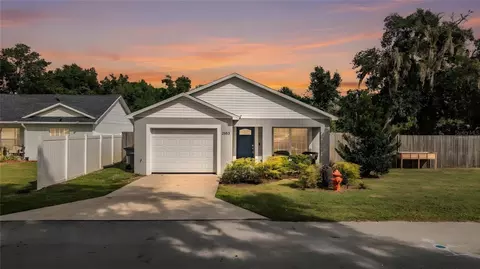 2653 Stumpknocker Dr, Lake Wales, FL 33898