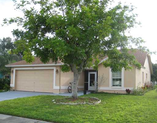 502 45th St E, Bradenton, FL 34208 photo 1
