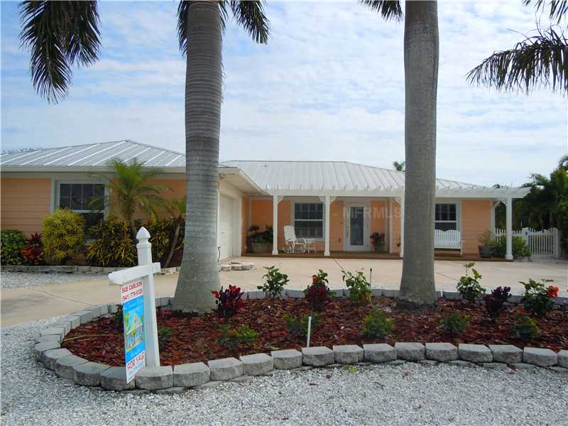 515 67th St, Holmes Beach, FL 34217 photo 1