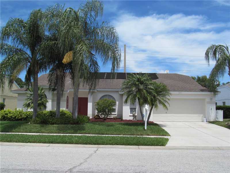 4211 Dover Dr E, Bradenton, FL 34203 photo 1