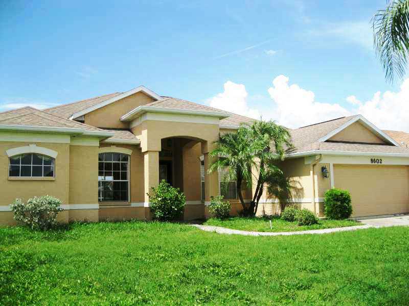 8602 29th St E, Parrish, FL 34219 photo 1