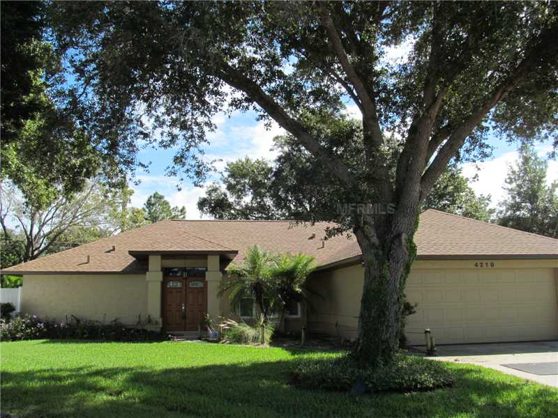 4219 Dover Dr E, Bradenton, FL 34203 photo 1