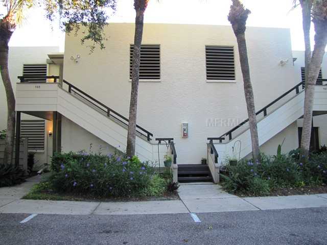 105 Pinehurst Dr, Bradenton, FL 34210 photo 1