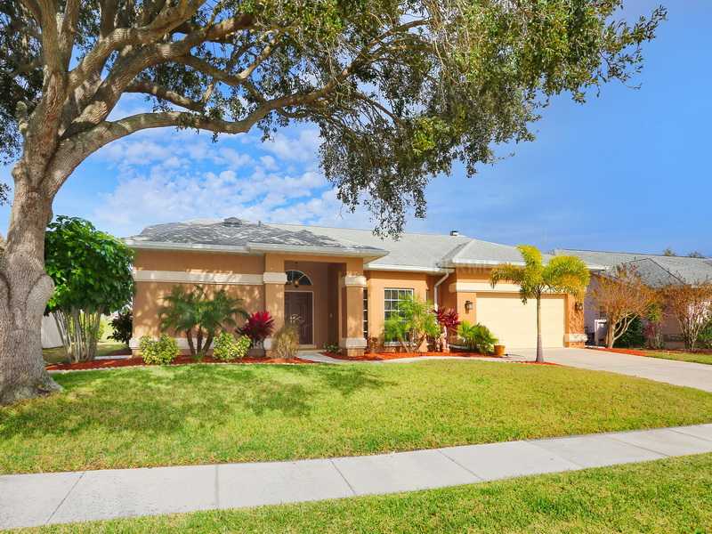 4225 Augusta Ter E, Bradenton, FL 34203 photo 1