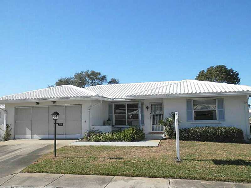 1102 Oakleaf Blvd, Bradenton, FL 34208 photo 1
