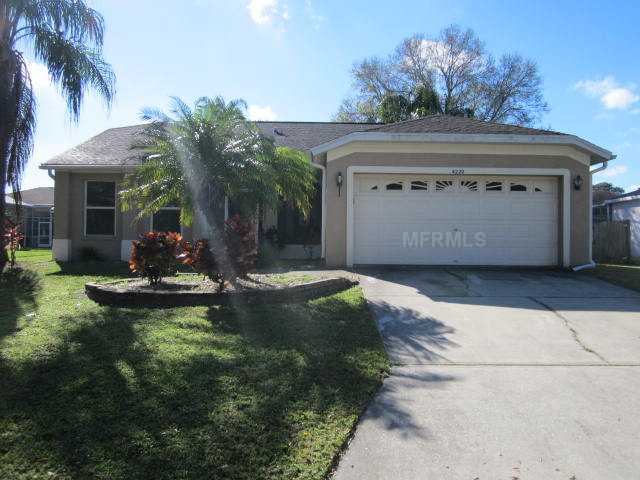4220 2nd Ave E, Bradenton, FL 34208 photo 1