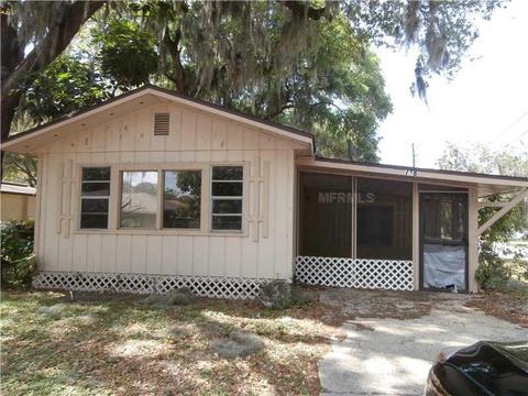 718 21st St E, Bradenton, FL 34208 photo 1