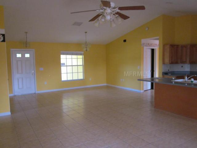 4619 37th St E, Bradenton, FL 34203 photo 1