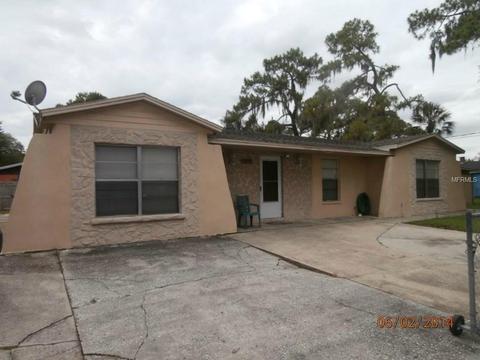 3220 17th St E, Bradenton, FL 34208 photo 1