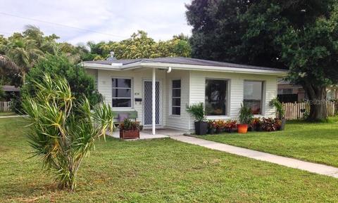 1838 Riverside Dr E, Bradenton, FL 34208 photo 1
