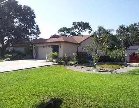 371 E Baffin Dr, Venice, FL 34293 photo 1