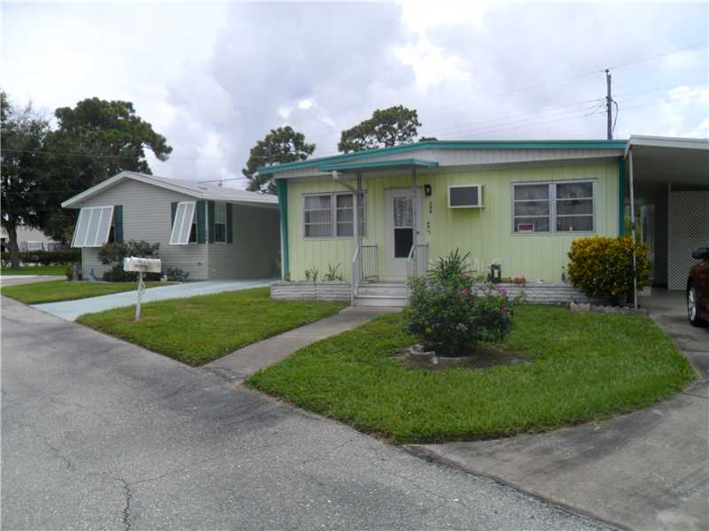 208 Outer Dr, Venice, FL 34285 photo 1