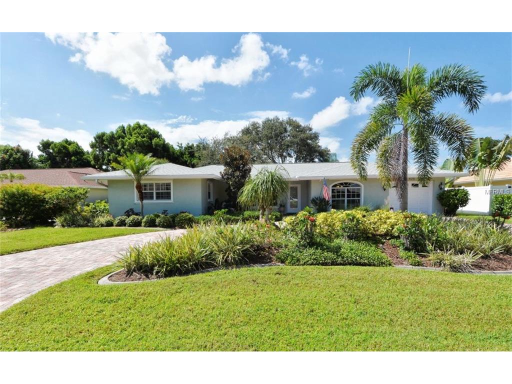 425 Mahon Dr, Venice, FL 34285 photo 1