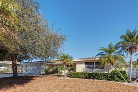 365 Pine Tree Rd, Venice, FL 34293 photo 1
