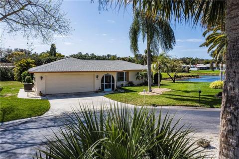 1136 Shane Ct, Venice, FL 34293 photo 1