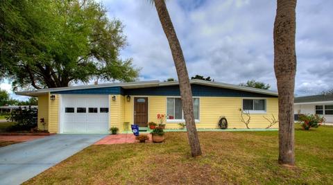 329 Pine Tree Rd, Venice, FL 34293 photo 1