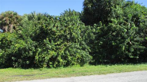 693 Biscayne Dr, Port Charlotte, FL 33953