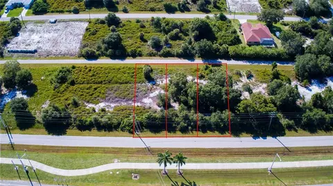 8612 Wiltshire Dr, Port Charlotte, FL 33981