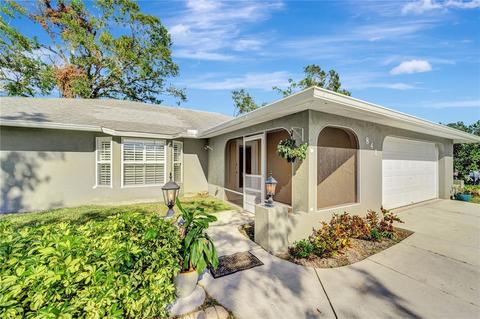841 E Seminole Dr, Venice, FL 34293 photo 1