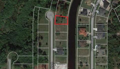 172 W Pine Valley Ln, Rotonda West, FL 33947