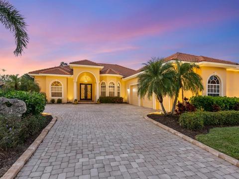 1769 Grande Park Dr, Englewood, FL 34223