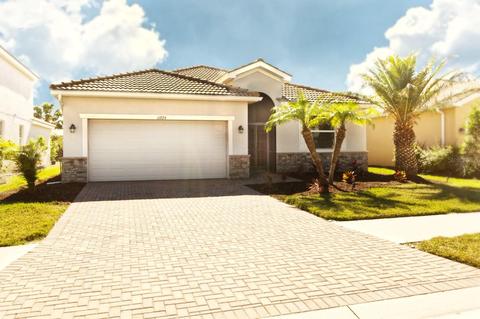 11725 Spotted Margay Ave, Venice, FL 34292