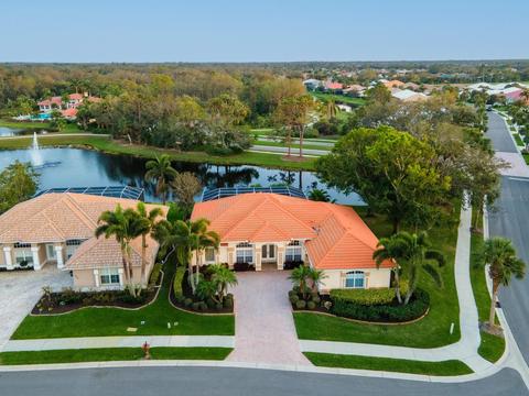 632 Egret Walk Ln, Venice, FL 34292