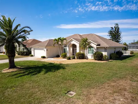 35 Sportsman Ct, Rotonda West, FL 33947