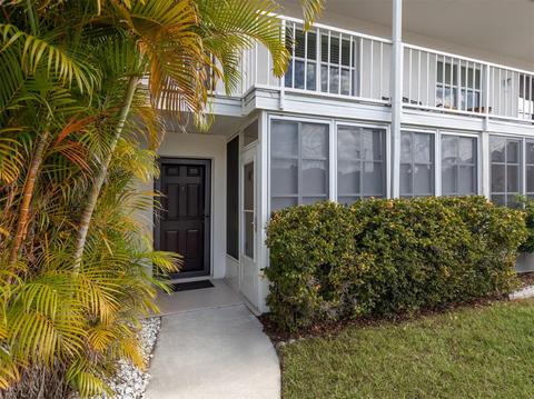 504 Narvaezi St #113, Venice, FL 34285