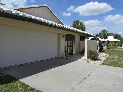 80 Drifting Sands Dr, Venice, FL 34293