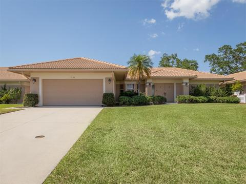 3156 E Village Dr, Venice, FL 34293
