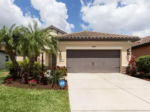 323 Cassano Dr, Nokomis, FL 34275