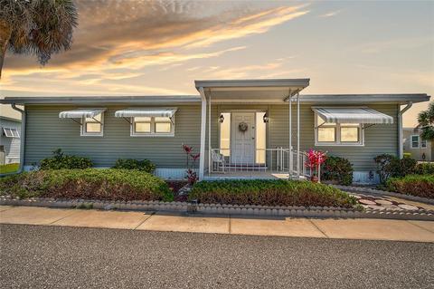 681 Gloriosa Dr, Venice, FL 34293