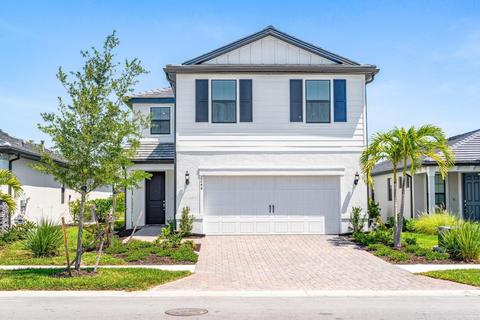 6244 Winding Pine Dr, Nokomis, FL 34275