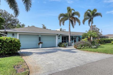 27 Gulf Manor Dr, Venice, FL 34285 photo 1