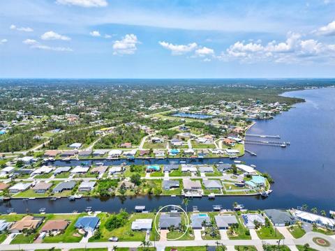 5225 Cooper Ter, Port Charlotte, FL 33981