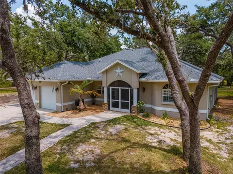 2193 Keyway Rd, Englewood, FL 34223