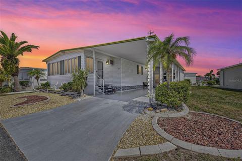 27 S Buena Vista Ave, Englewood, FL 34223
