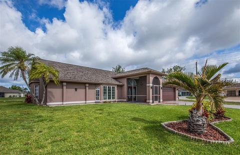 1 Sportsman Rd, Rotonda West, FL 33947
