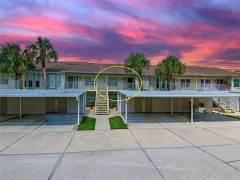 208 Silver Lake Dr #204, Venice, FL 34292